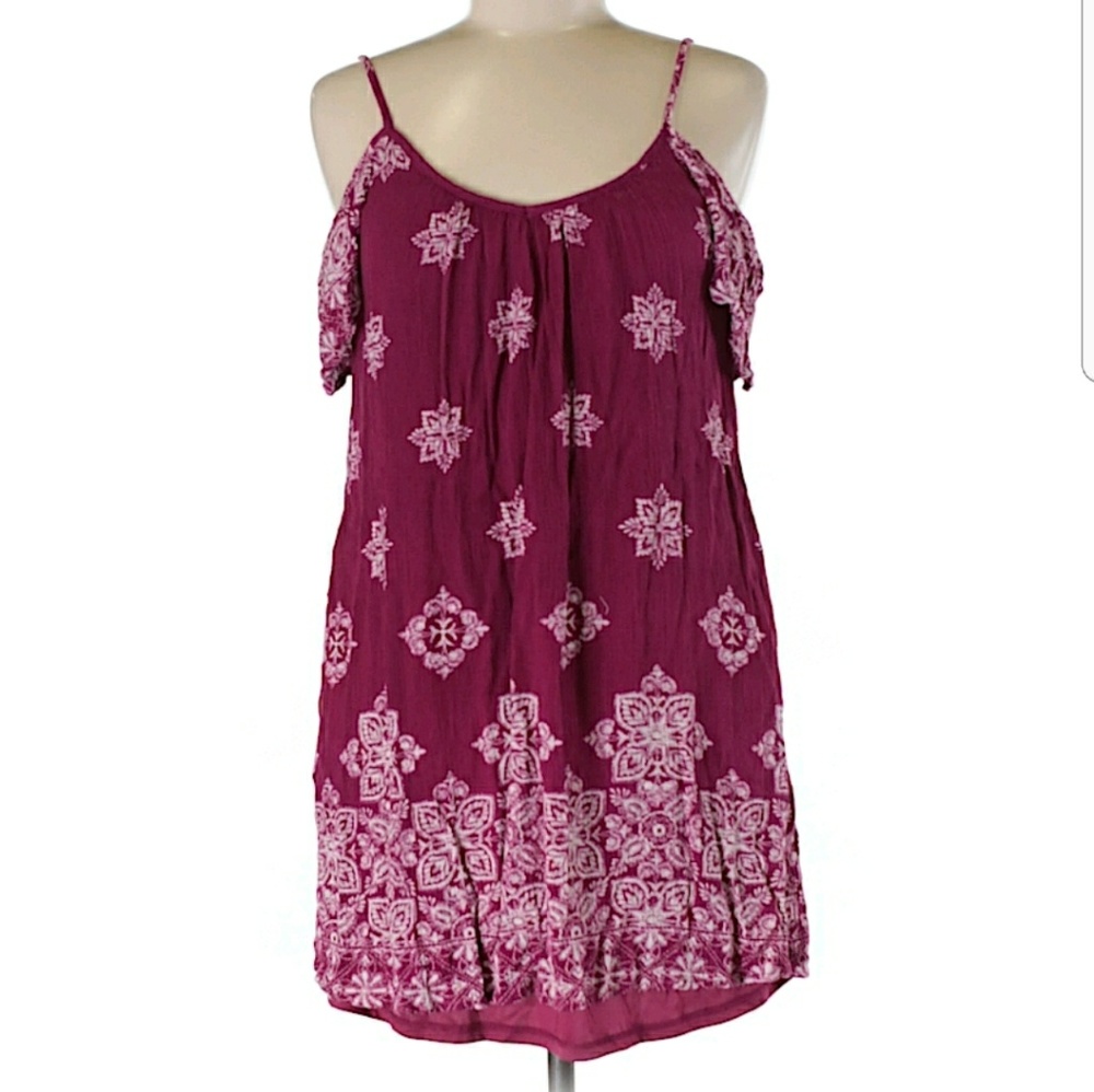 Mossimo cold shoulder dress Medium